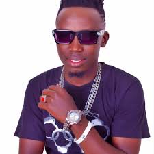 Chris Blaq: álbuns, músicas, concertos