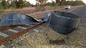 Albury Bound V Line Train Hit 16 Tonne Coil At 110km H Queensland Country Life Queensland