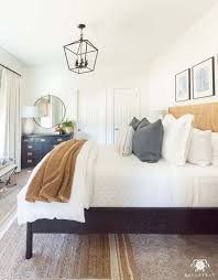 Casual Comfortable Guest Bedroom Makeover Reveal Kelley Nan Small Guest Bedroom Bedroom Furniture Layout Guest Bedroom Makeover
