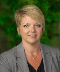 Amanda Novak's Instagram, Twitter & Facebook