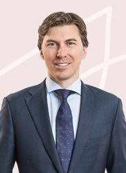 Medifice: Secrets of a Smooth Transition Across Generations