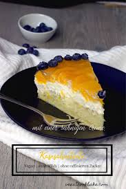 Rezept Fur Eine Vegane Kasesahnetorte Mit Mandarinen Dieser Auf Pflanzen Basierende Quark Sahne Kuchen Ist Perfe Einfacher Nachtisch Quark Sahne Torte Rezepte
