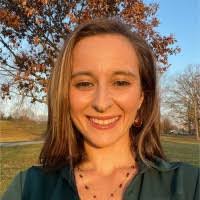 Leah Ruff's Instagram, Twitter & Facebook