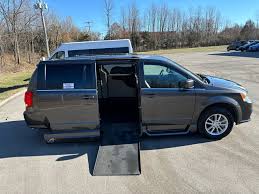 Orlando, FL Wheelchair Vans & Handicap Vehicles for Sale & Rent