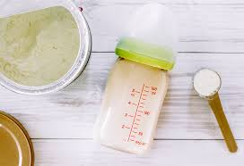 It has the same texture and smells normal baby formula. 6 Beneficial And Simple Tips To Store Formula Milk For Your Baby