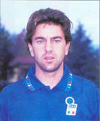 Imagem da lateral da busca. Alessandro Costacurta Italia 1994 Selecao Italiana Italia