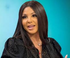 Toni Braxton Biography