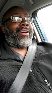 Elisha Wolfe's Instagram, Twitter & Facebook