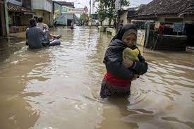 Antara kesan yang biasa kita lihat dan dengar ialah, perpecahan keluarga dan memutuskan silaturrahim. 5 Daerah Yang Dilanda Banjir Pada Awal 2021 Mana Saja Halaman All Kompas Com