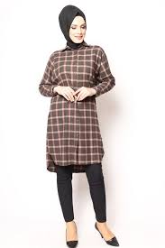 Modahira Tesettur Ekose Tunik Modelleri Moda Tesettur Giyim Ekose Moda Tunik