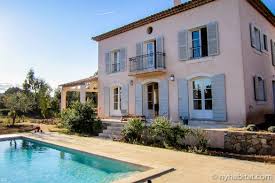 6 Villas Et Appartements Avec Piscine Dans Le Sud De La France Le Blog De New York Habitat