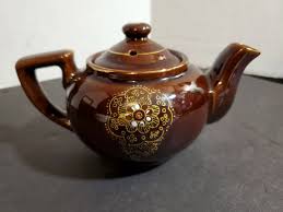 Cauldon Ceramics Handmade Original Brown Betty 4 Cup Teapot With 