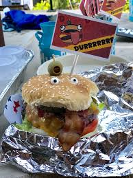 The mascot of the chain is beef boss. Fortnite Inspired Durrr Burger Arreglos Para Fiesta Fiesta Cumpleanos Decoracion Fiesta Cumpleanos
