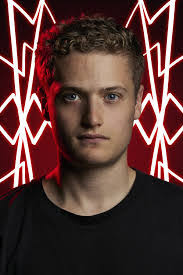 Travis Otten's Instagram, Twitter & Facebook