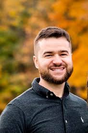 Lag in acceleration during rolling stop in trucks?