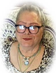 Aline Will's Instagram, Twitter & Facebook