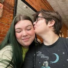 Michelle Percival🍅 (@mlp221b)