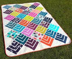 Um ihnen zuhause die produktauswahl wenigstens etwas abzunehmen, hat unser testerteam schließlich den wohnaccessoires sieger. Jelly On Point Nahanleitung Quilt Patchwork Decke