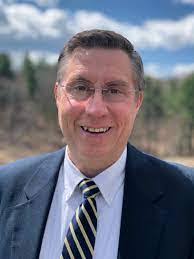 Lisa Nutter's Instagram, Twitter & Facebook