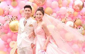 Chỉ trong thời gian ngắn, chia sẻ của bà xã phan văn đức đã nhận được sự chú ý đông đảo từ phía cư dân mạng, đặc biệt là các bà mẹ bỉm sữa. TrÆ°á»›c Ngay CÆ°á»›i Báº¡n Gai Phan VÄƒn Ä'á»©c Tam Sá»± Ä'áº·c Biá»‡t Baogiaothong Vn
