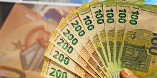 Maybe you would like to learn more about one of these? Neue 100 Und 200 Euro Scheine So Erkennen Sie Falschungen Und Echte Geldnoten