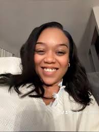 How do you like my new smile? 😁 #bracesoff