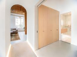 Arch lofts is a new condo project by windmill development group ltd, located at 243 perth avenue, toronto, on. Douglas Fir And Cozy Lighting Shape Sensationally Refined Downtown Loft In Toronto Decorpion