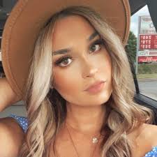 Danielle Rabanal's Instagram, Twitter & Facebook