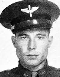 Leo Kramer's Instagram, Twitter & Facebook