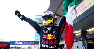 Pérez logró la primera victoria para méxico desde que pedro rodríguez en el gran premio de bélgica de 1970. Verstappen Valoro El Triunfo De Checo Perez En Baku Ha Tenido Un Gran Dia Minuto Deportes