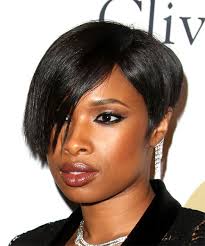 Black Bob Hairstyles With Side Bangs Jennifer Hudson Short Straight Black Bob Haircut With Side Swept Bangs Jennifer Hudson Hair Hair Styles Bob Hairstyles