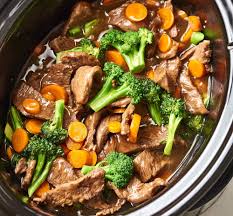 How To Make Better Than Takeout Beef And Broccoli In The Slow Cooker Recipe In 2020 Easy Beef And Broccoli Crockpot Recipes Broccoli Beef