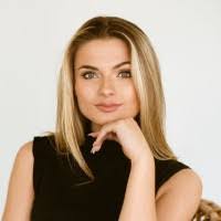 Katrina Marsh's Instagram, Twitter & Facebook