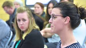 Northside forum crowd concerned about state revenue