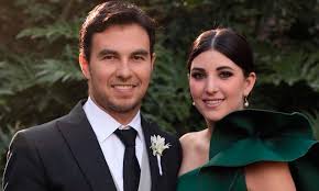 Perez can do what rb needs. Checo Perez Y Su Esposa Carola Martinez Seran Papas Por Segunda Ocasion Que Tendran