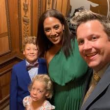 Ryan Mee (@CoachMee)