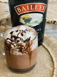 On most days, i usually gravitate towards beer and wine when having a drink. Bailey S Boozy Hot Cocoa The Cookin Chicks