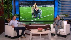 For the ellen degeneres show's episode on thursday, may 13, ellen degeneres reflected on her decision to end her talk show after 19 seasons. Ellen Degeneres Show Set Background