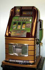 Noteworthy is the old jackpot 6000 slot developed by netent that features a classic style and a traditional design of a gaming machine inside a casino. Slot Machines