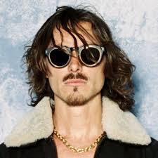 Mary Orlowski's Instagram, Twitter & Facebook