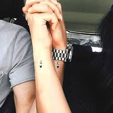 81 Unique Matching Couples Tattoo Ideas In 2019 Ecemella Small Couple Tattoos Matching Couple Tattoos Couple Tattoos Love