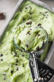 Refrigerate remaining mixture until ready to freeze. Low Fat Mint Chocolate Chip Ice Cream