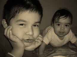 Alex y su hermano Pierito