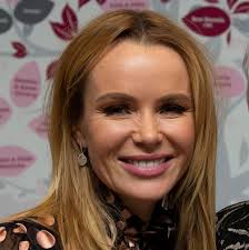 It comes as amanda made her heart beat again on. Amanda Holden Shocks With Naturally Curly Hair As She Ditches Straight Do Mirror Online