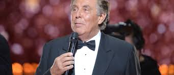 Pour les articles homonymes, voir foucault. Jean Pierre Foucault N A Pas Tout A Fait Dit Son Dernier Mot Le Point