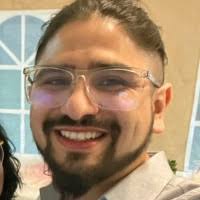 20+ perfiles de «Richard Riveros»