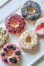 We're always shocked at how little oil or fat properly fried food takes up. Paris Prada Pearls Perfume Donut Glaze Delicious Donuts Food