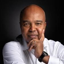 Mohamed Abdirizak's Instagram, Twitter & Facebook