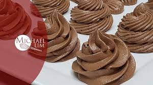 Baru sekarang teringat nak kongsikan resepinya. Chocolate Butter Cream Youtube