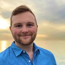 Benjamin Dick's Instagram, Twitter & Facebook